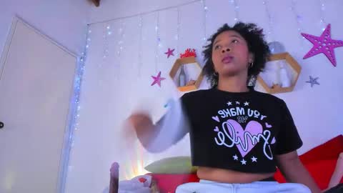 3 Tanisha 3 online show from 12, 11, 2025