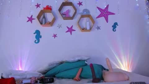 3 Tanisha 3 online show from 1, 12, 2025