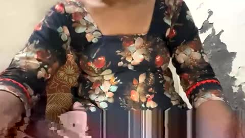 taniya_roy4628 online show from 19, 5, 2026