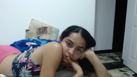 Angeline  Follow  online show from 13, 12, 2025