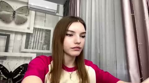 Mia online show from 11, 3, 2026