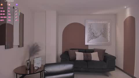 Snapshot of taralawrence chatting on 31, 1, 2026 Tara Lawrence online show from 31, 1, 2026