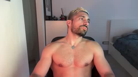 tarquit8 online show from 27, 9, 2025