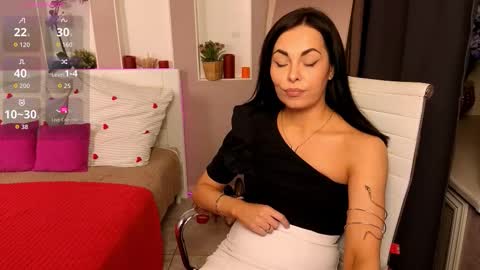 Snapshot of tashahoney chatting on 20, 11, 2025 Tasha online show from 20, 11, 2025