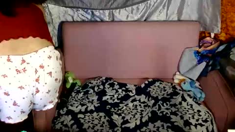 TashaKai online show from 15, 4, 2026