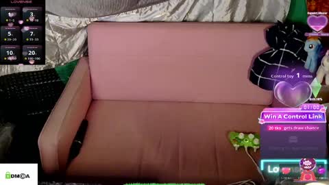 TashaKai online show from 24, 4, 2026