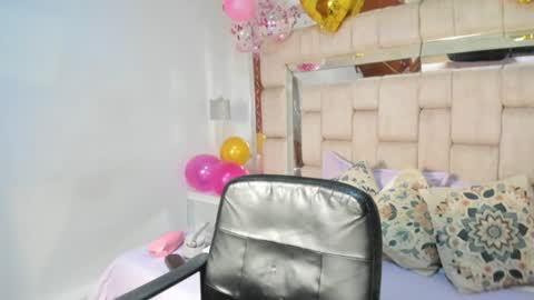 Snapshot of tashi_cute7 chatting on 30, 7, 2026 Tashi online show from 30, 7, 2026