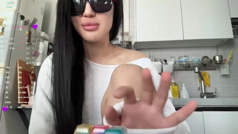 Viola online show from 5, 6, 2026