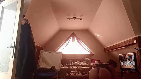 ass to fuck online show from 18, 3, 2026