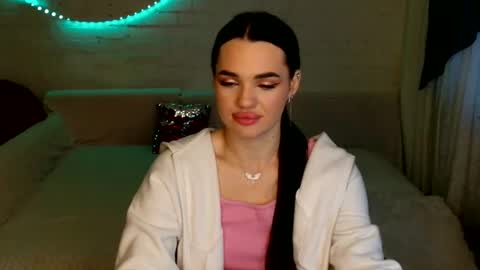 tasty_babyy online show from 3, 12, 2025