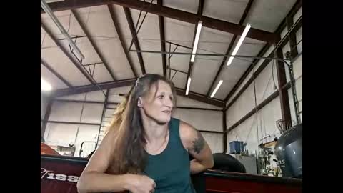 tastypeach6989 online show from 24, 4, 2026