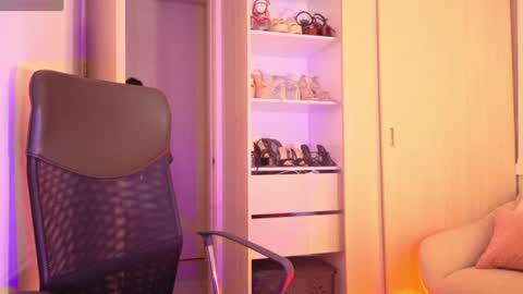 tatiana1004 online show from 10, 7, 2026