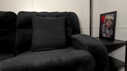 Snapshot of tatiana365524 chatting on 18, 10, 2025 Tatiana online show from 18, 10, 2025