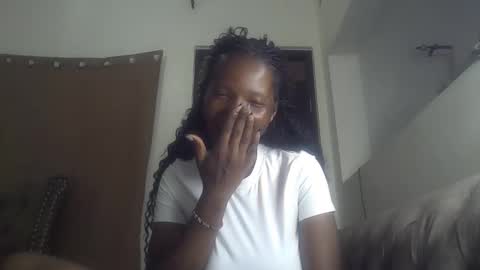 Snapshot of tatiana_254 chatting on 13, 10, 2025 tatiana_254 online show from 13, 10, 2025