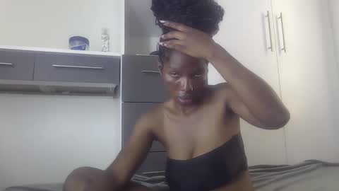 Snapshot of tatiana_254 chatting on 23, 10, 2025 tatiana_254 online show from 23, 10, 2025