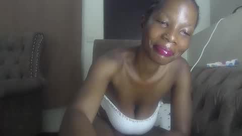 Snapshot of tatiana_254 chatting on 22, 11, 2025 tatiana_254 online show from 22, 11, 2025