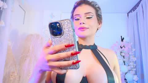 Snapshot of tatiana_ruiiz chatting on 22, 1, 2025 Tatiana online show from 22, 1, 2025