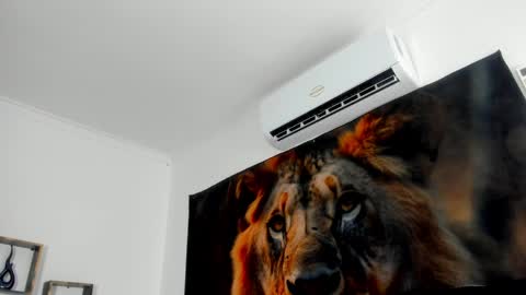 tatiana_sofiaa online show from 6, 4, 2026