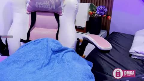 i am tatiana  online show from 13, 2, 2026