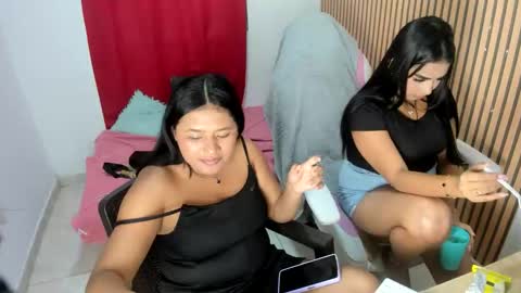 Snapshot of tatihot_6969 chatting on 14, 5, 2026 tatihot_6969 online show from 14, 5, 2026
