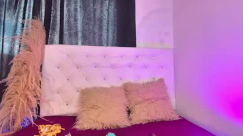 tatix online show from 27, 7, 2026