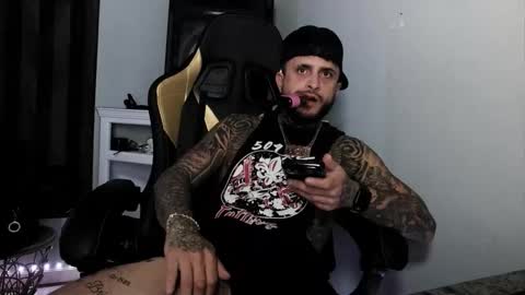 Snapshot of tatted_daddy69 chatting on 22, 12, 2025 tatted_daddy69 online show from 22, 12, 2025