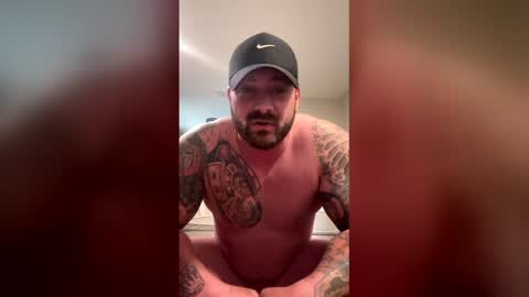 tattedbuffcock online show from 10, 5, 2026