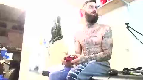 Snapshot of tattoo3333 chatting on 25, 11, 2025 tattoo3333 online show from 25, 11, 2025