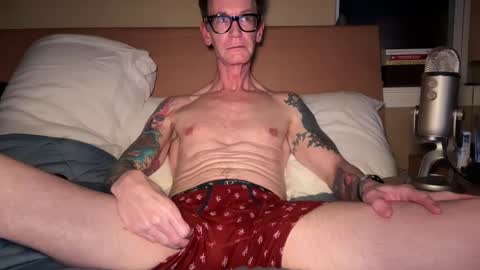 tattooed love boy online show from 9, 3, 2025