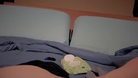 tattooed love boy online show from 20, 9, 2025