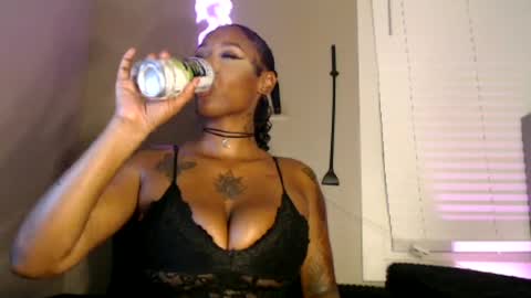 nyxxx online show from 19, 6, 2026