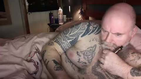 Tattooeddilf 01 online show from 27, 12, 2024