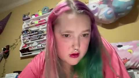 Tattyslilgirl online show from 13, 11, 2025