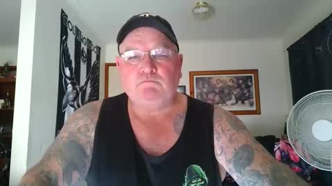 tattzsexy online show from 3, 2, 2026