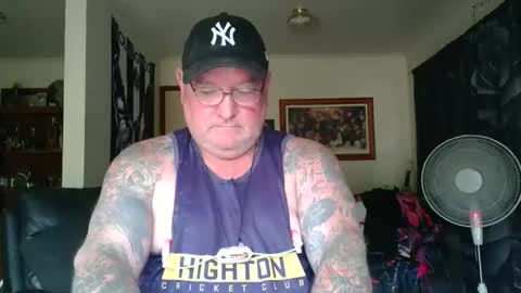 tattzsexy online show from 7, 3, 2026
