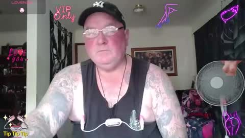 tattzsexy online show from 5, 5, 2026