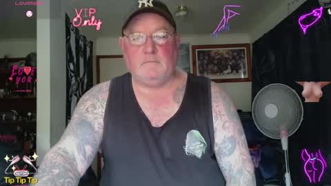 tattzsexy online show from 6, 8, 2026