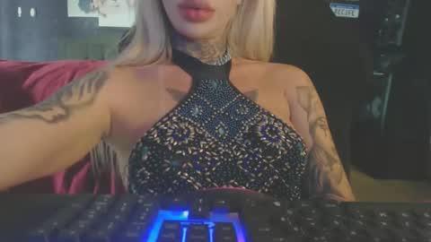 Snapshot of tatuada_safada chatting on 7, 10, 2025 tatuada_safada online show from 7, 10, 2025