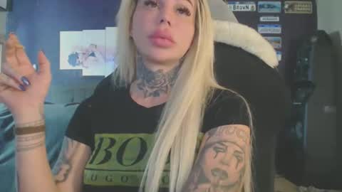 Snapshot of tatuada_safada chatting on 25, 2, 2026 tatuada_safada online show from 25, 2, 2026
