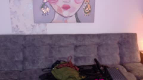 Taty Miller online show from 21, 4, 2026