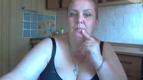 Snapshot of tatyanka_ chatting on 10, 9, 2025 tatyanka_ online show from 10, 9, 2025