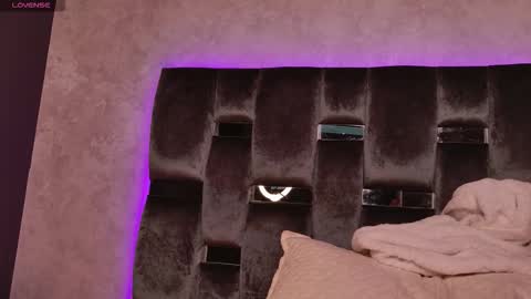 taurito___ online show from 5, 10, 2025