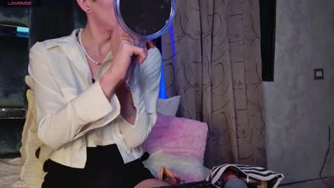 taurito___ online show from 7, 10, 2025