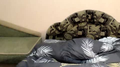 Taya online show from 3, 3, 2025