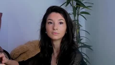 TayaKayan online show from 8, 12, 2024