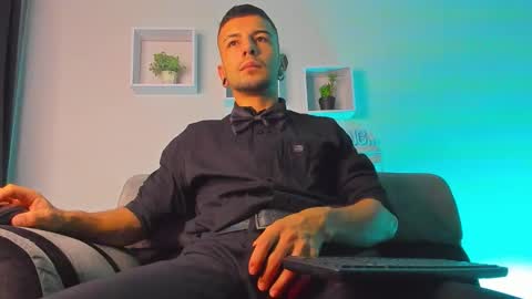 tayer_bennet online show from 27, 9, 2025