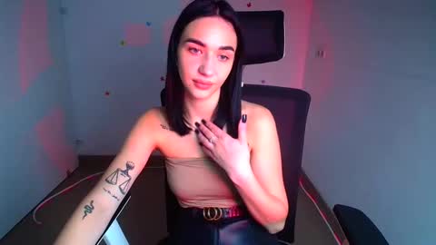 Snapshot of tayla_candy chatting on 14, 10, 2025 Tayla online show from 14, 10, 2025