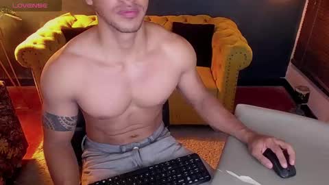 Tayler online show from 26, 11, 2025