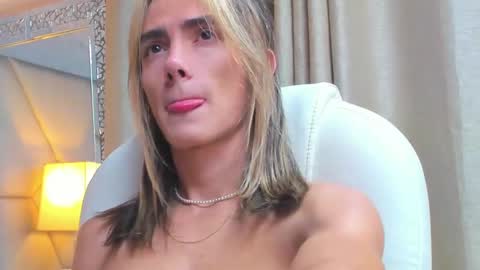 Snapshot of tayler_swift1 chatting on 28, 2, 2025 tayler_swift1 online show from 28, 2, 2025