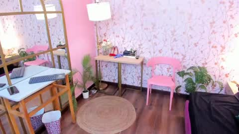 Taylor Bennet online show from 20, 4, 2026